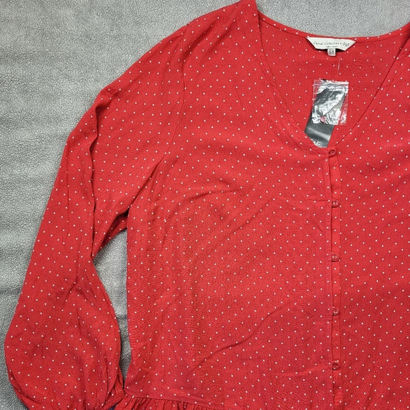 Casual Collection by F&F Polka Dot Top Flowy Button-up Red Coquette Ruffle - Picture 2 of 14